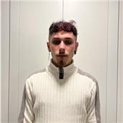 Non teño título de educación pero el inglés lo tengo el b2 de ingles